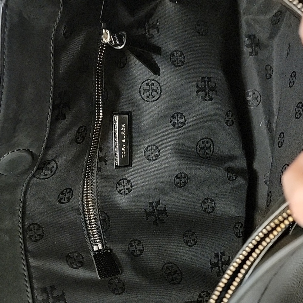 Tory Burch patent leather bag - Picture 5 of 5